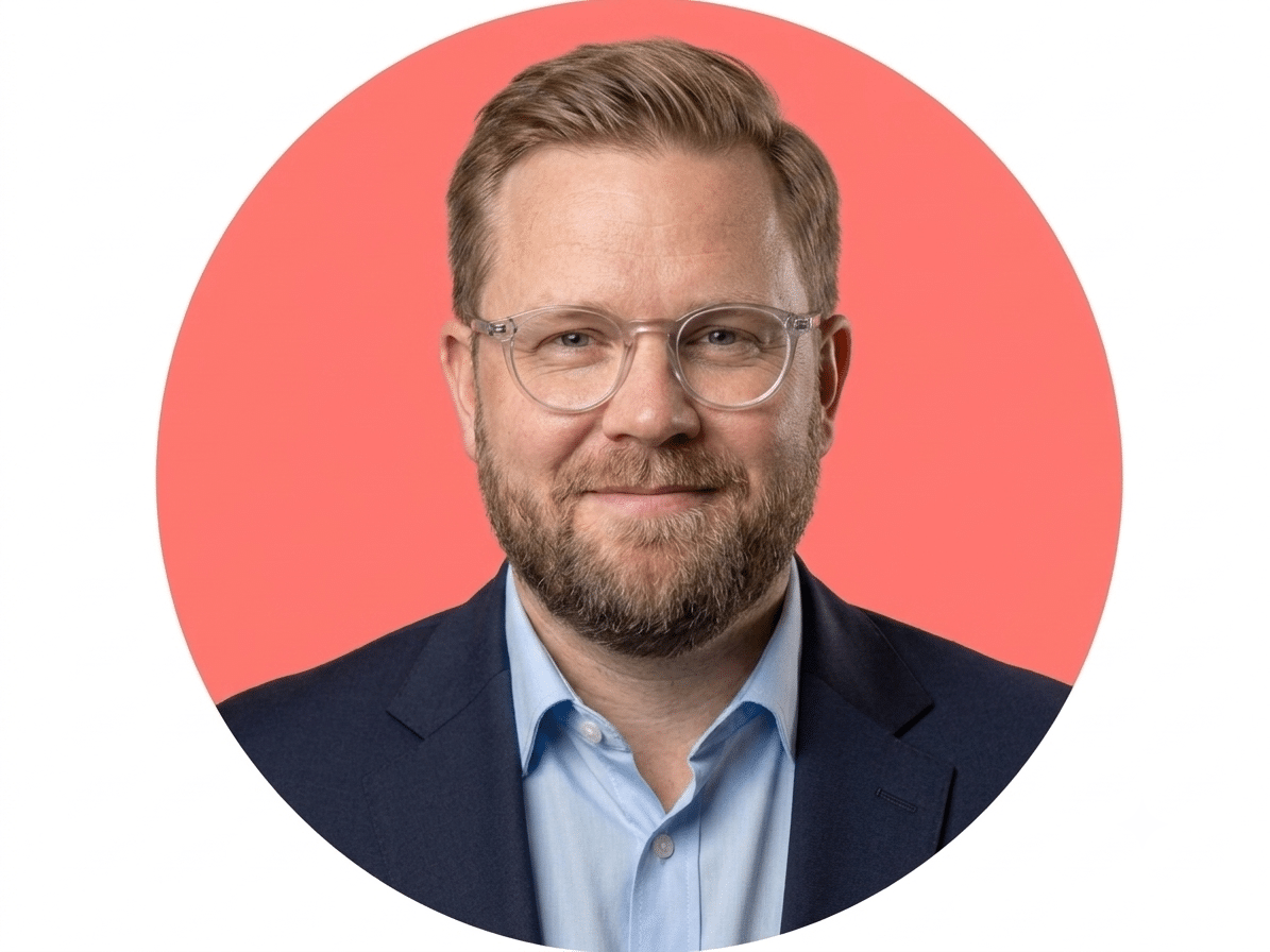 Lars, CCO